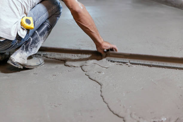 Best Concrete Pool Decks in East Hampton North, NY